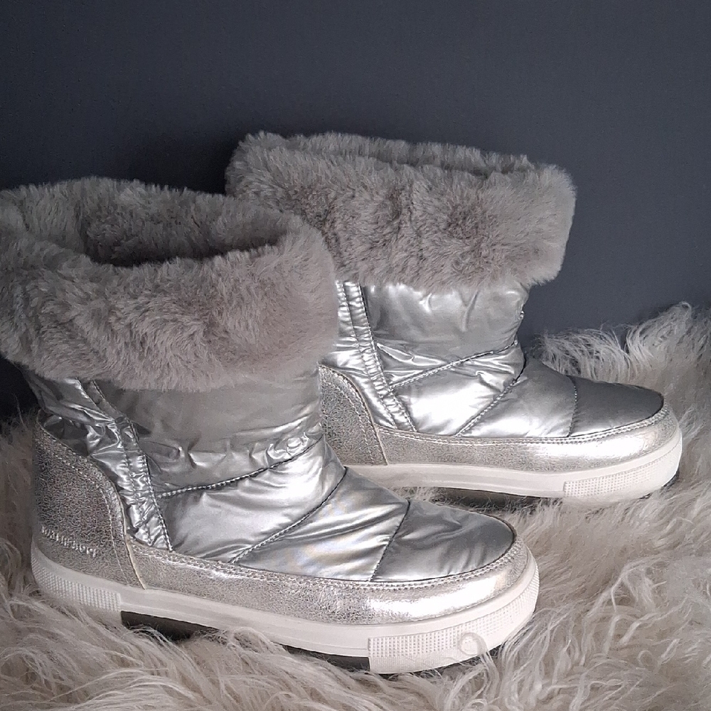 Cougar Silver Boots